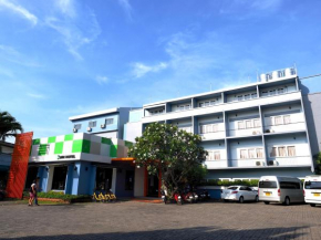 Отель Siri Hotel Phuket  Phuket